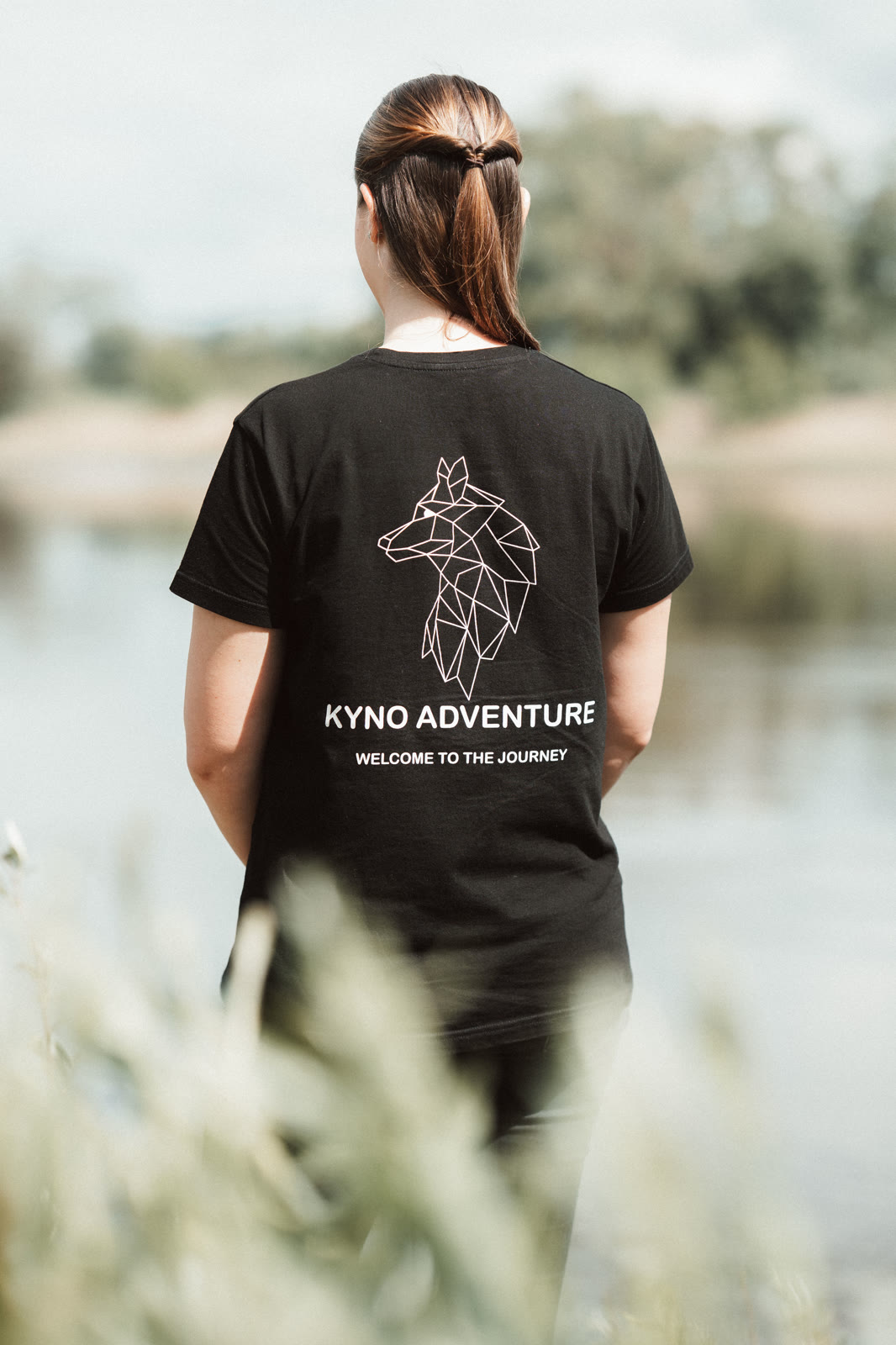 Kyno Adventure T-Shirt in Schwarz, Rückseite mit Rückendruck